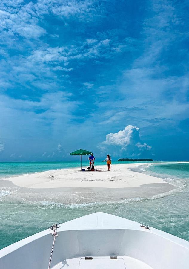 Отель Tropical Tree Fehendhoo Экстерьер фото