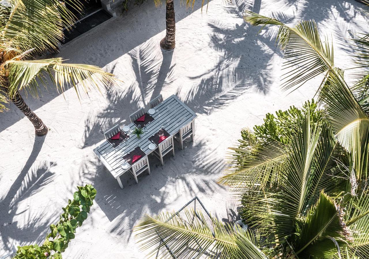 Отель Tropical Tree Fehendhoo Экстерьер фото